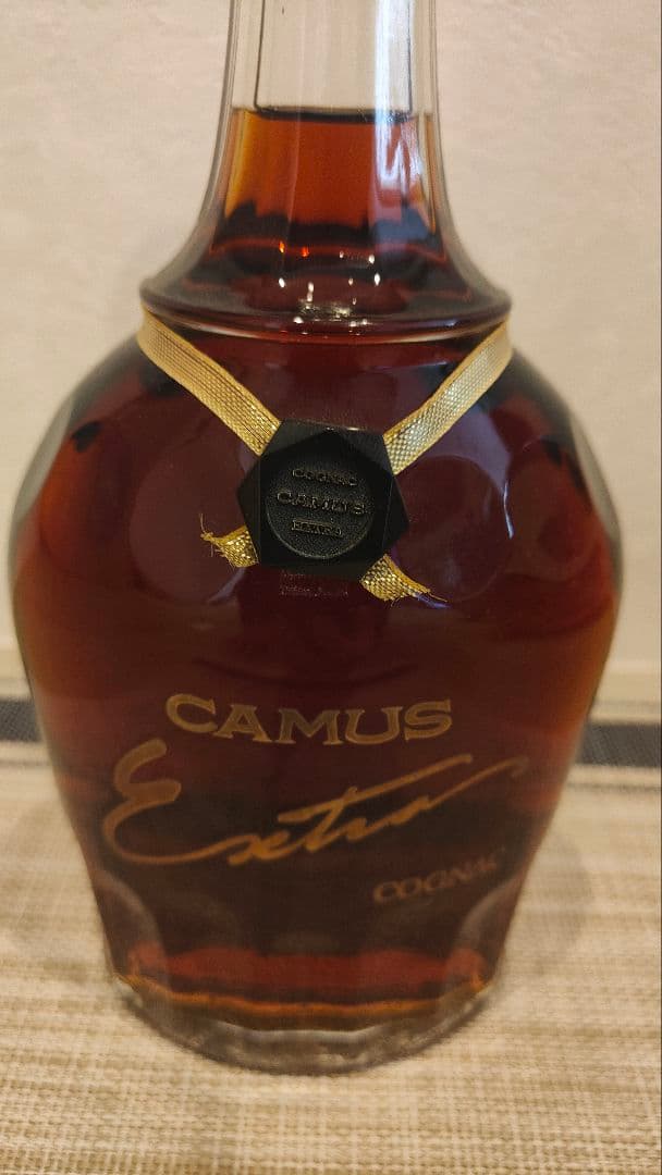 【新品未開栓】CAMUS Extraカミュ エクストラ ロングネック 700ml
