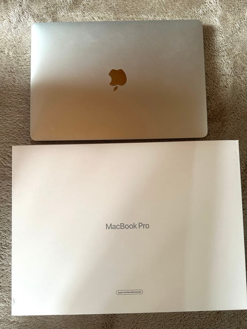 13.3インチMacBook Pro Apple M1チップ - シルバー