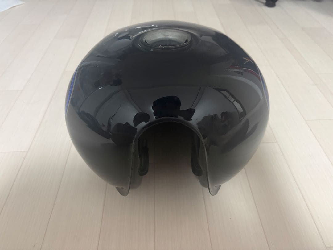 GN125H ブラックタンクとサイドカバーセットタンデムバー付き