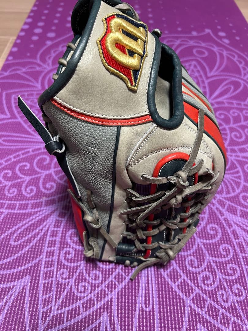 ウィルソン　Wilson 軟式グローブ グレー/レッド