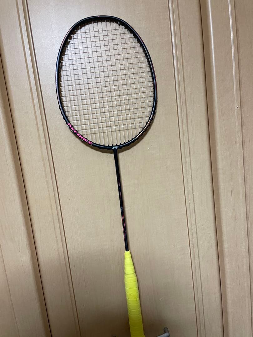 ラケット AXFORCE80 4U6