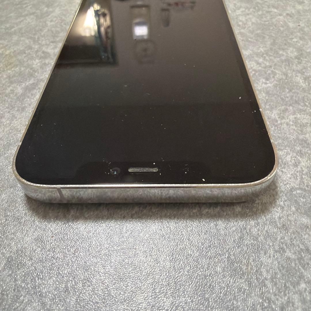 Apple iPhone 12PRO シルバー 6.1インチ 本体