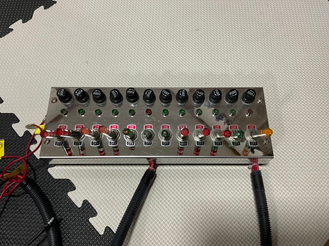 12連スイッチボックス