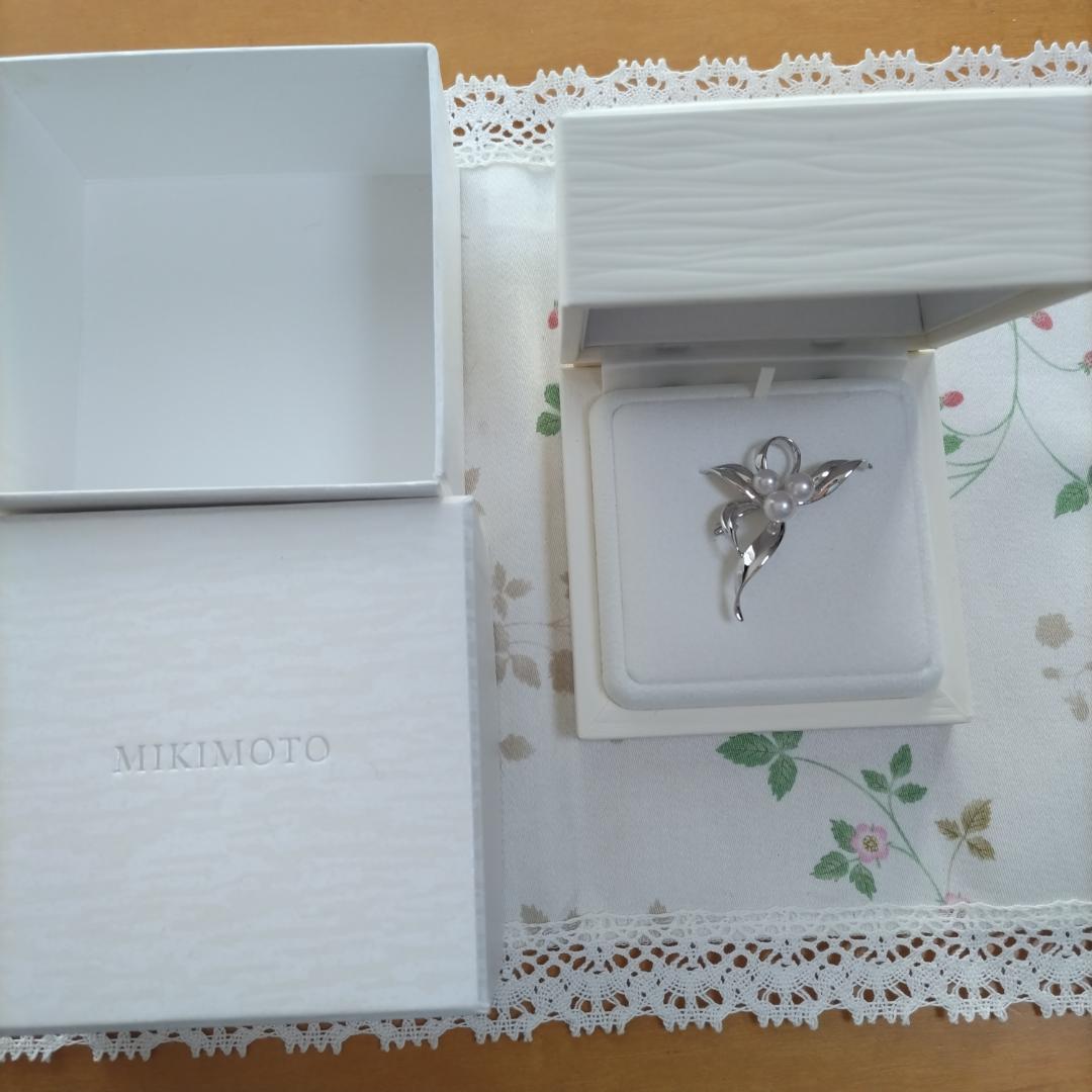 MIKIMOTO シルバーブローチ