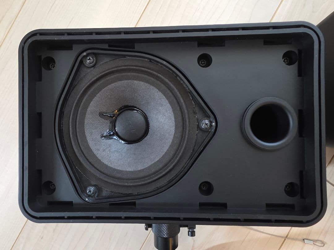 BOSE スピーカー　101MMペア　ブラケット付き