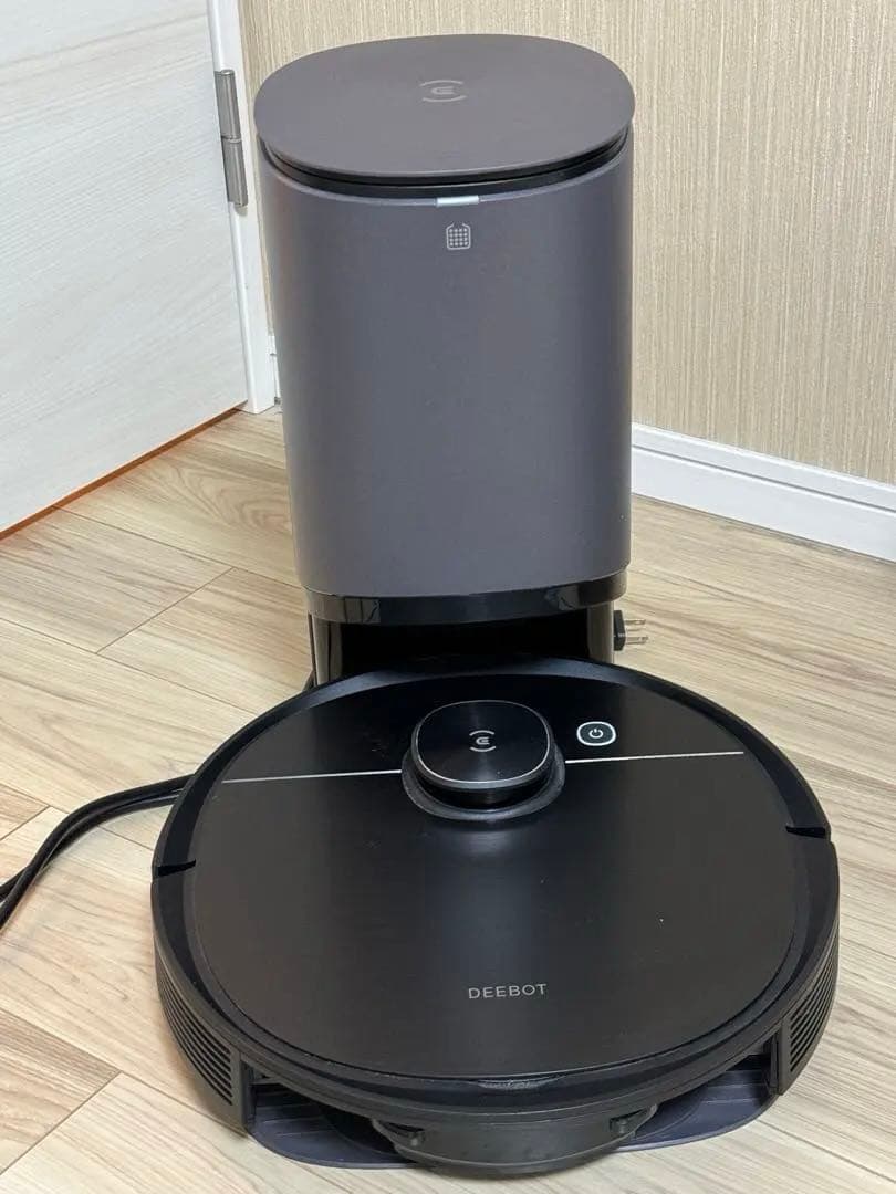 ECOVACS DEEBOT OZMO T8 AIVI 自動ゴミ収集スタンド付