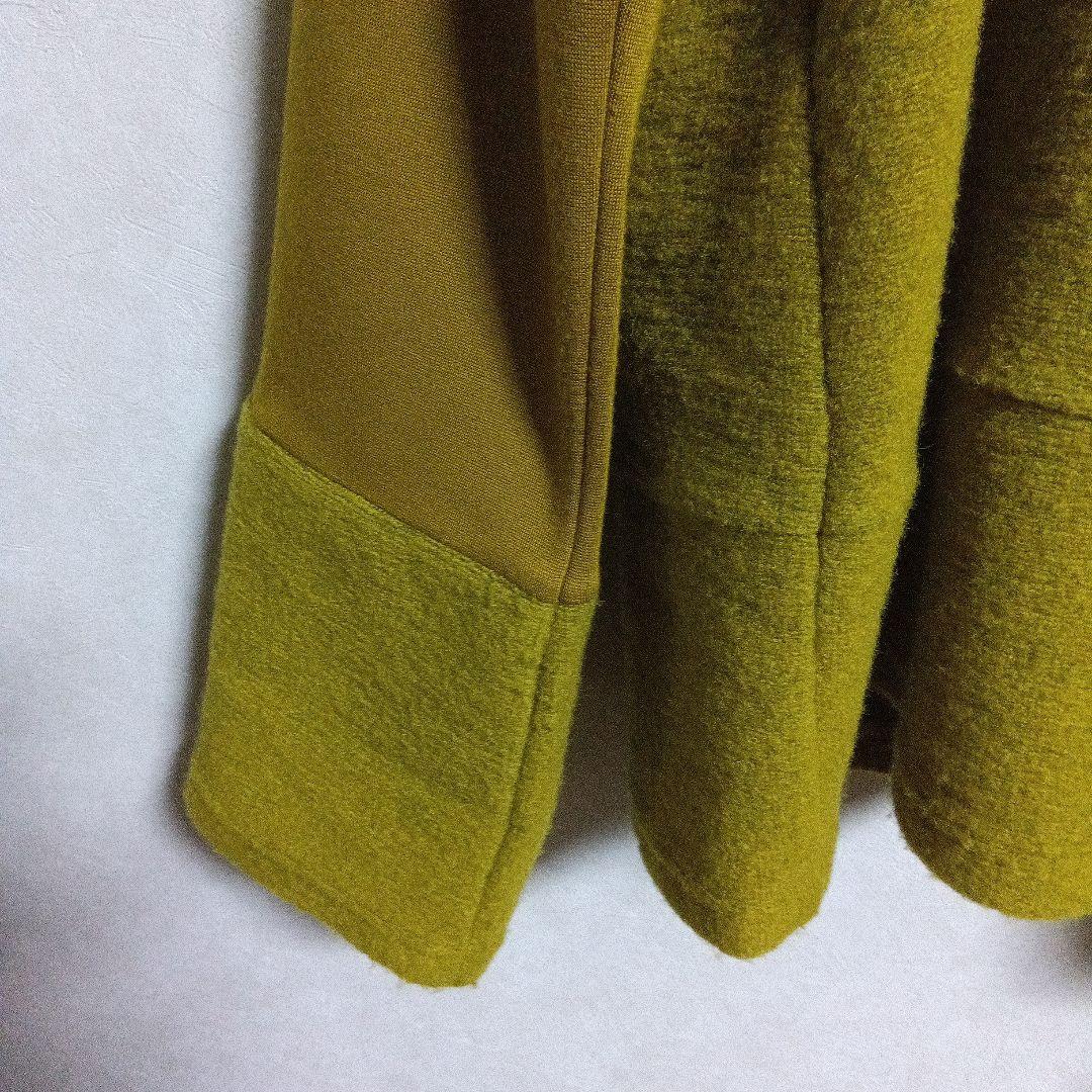 オリーブグリーン長袖カットソー