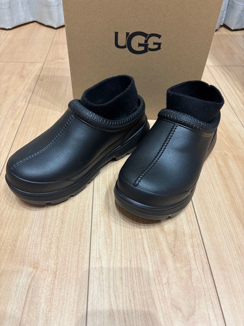 新品　UGGタスマンX ブラックカラー24cmスリッポン