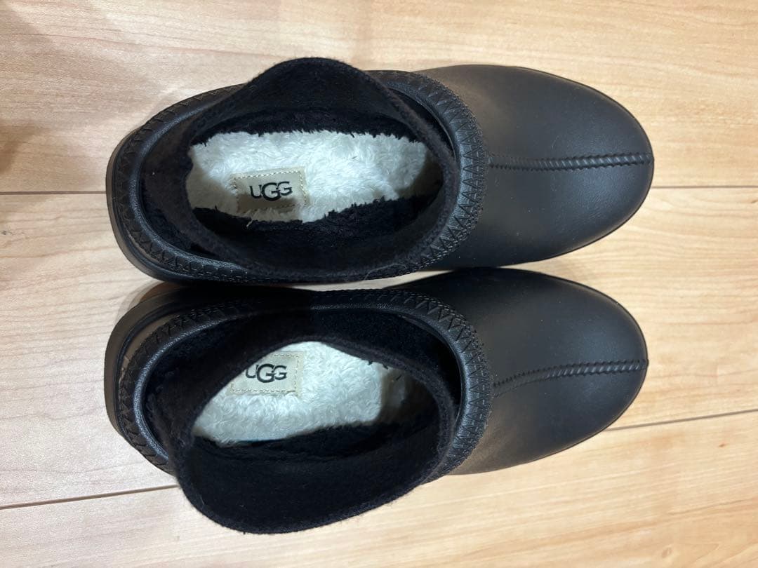 新品　UGGタスマンX ブラックカラー24cmスリッポン