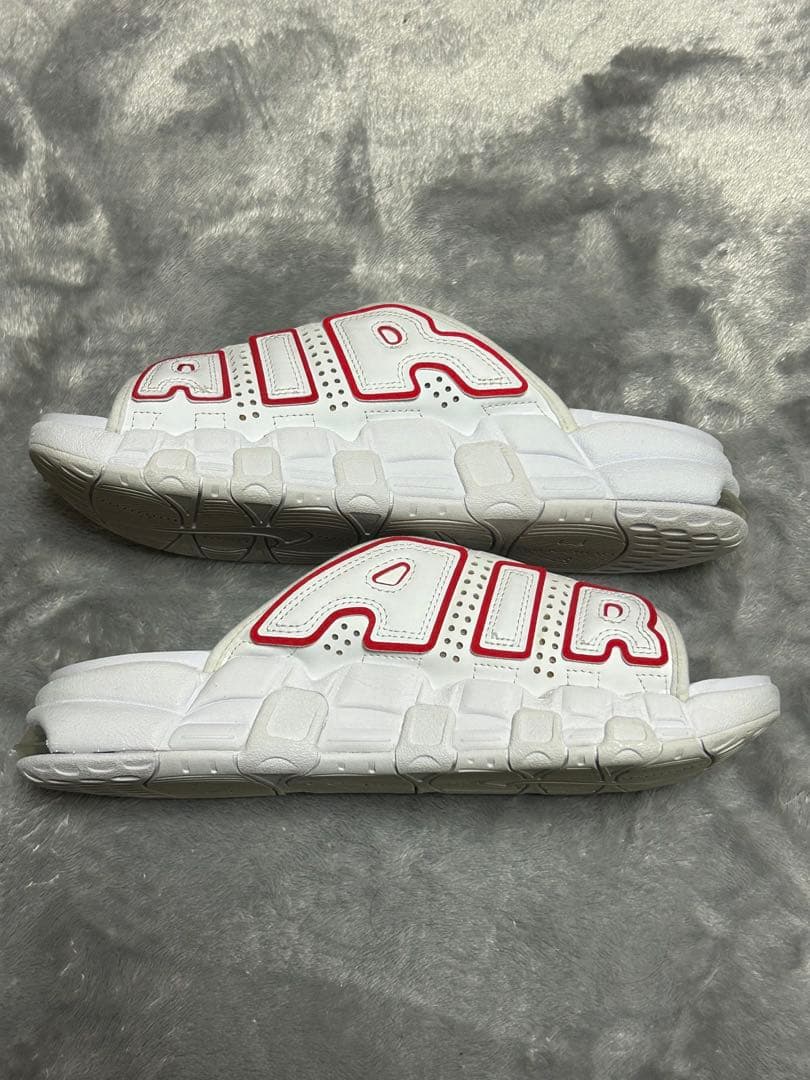 NIKE エアモアアップテンポ スライド 赤×白27cm