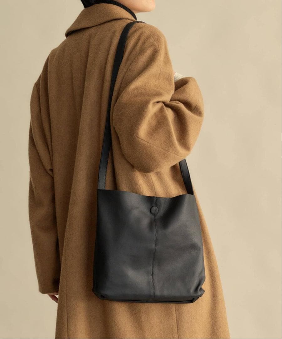 新品■Morphee SQUARE SHOULDER BAG ショルダーバッグ黒