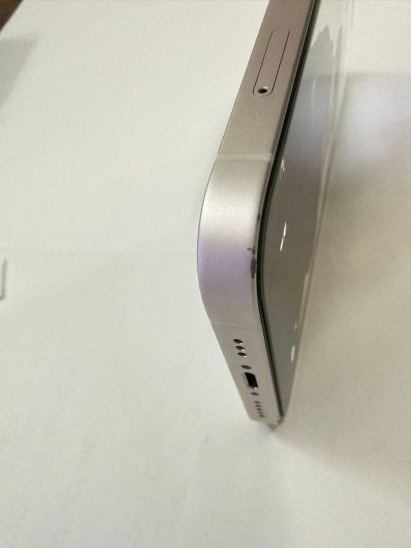 iPhone12 ホワイト　128GB SIMフリー解除済　使用に問題無し