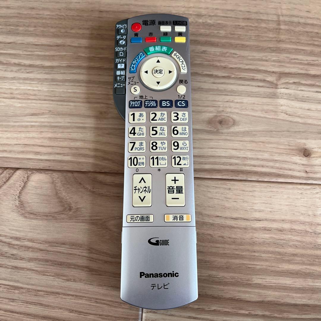 パナソニック　32型液晶テレビ　TH-32H300