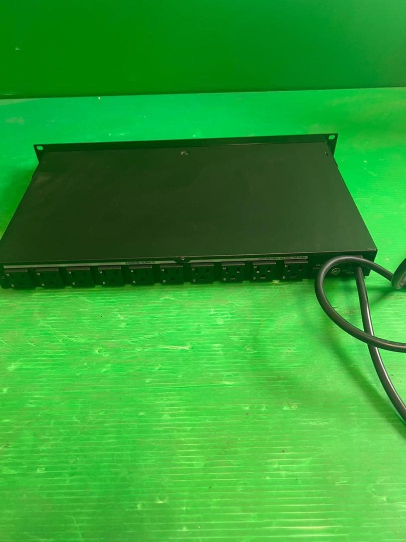 TASCAM AV-P250 パワーコンディショナー 電源制御ユニット