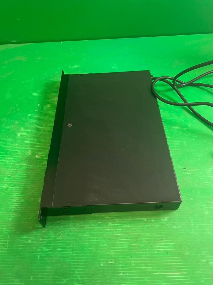 TASCAM AV-P250 パワーコンディショナー 電源制御ユニット