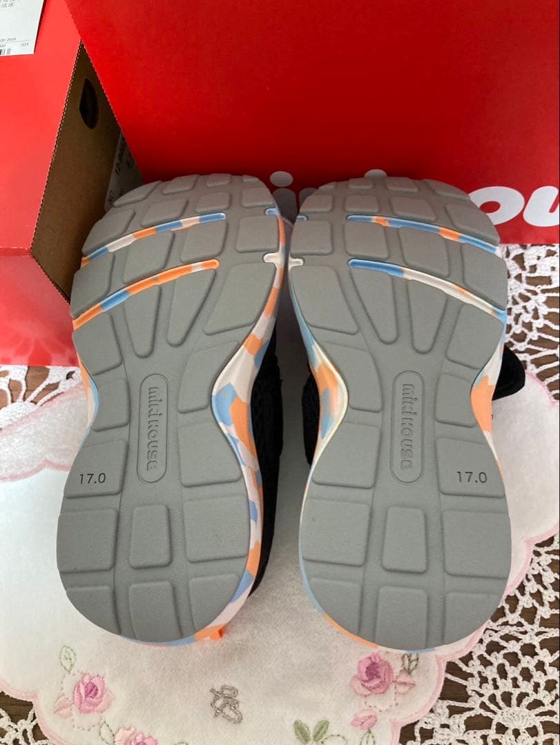 ミキハウス★スニーカー17.0センチ★新品！箱無し⭐︎週末値下げ！！