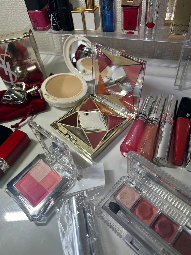 デパコス コスメ まとめ売り Mac イヴサンローラン ランコム　新品あり