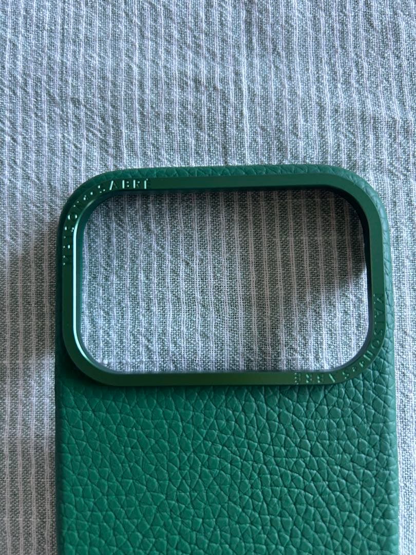 iPhone17Proケース MAISON de SABRÉ グリーンレザー