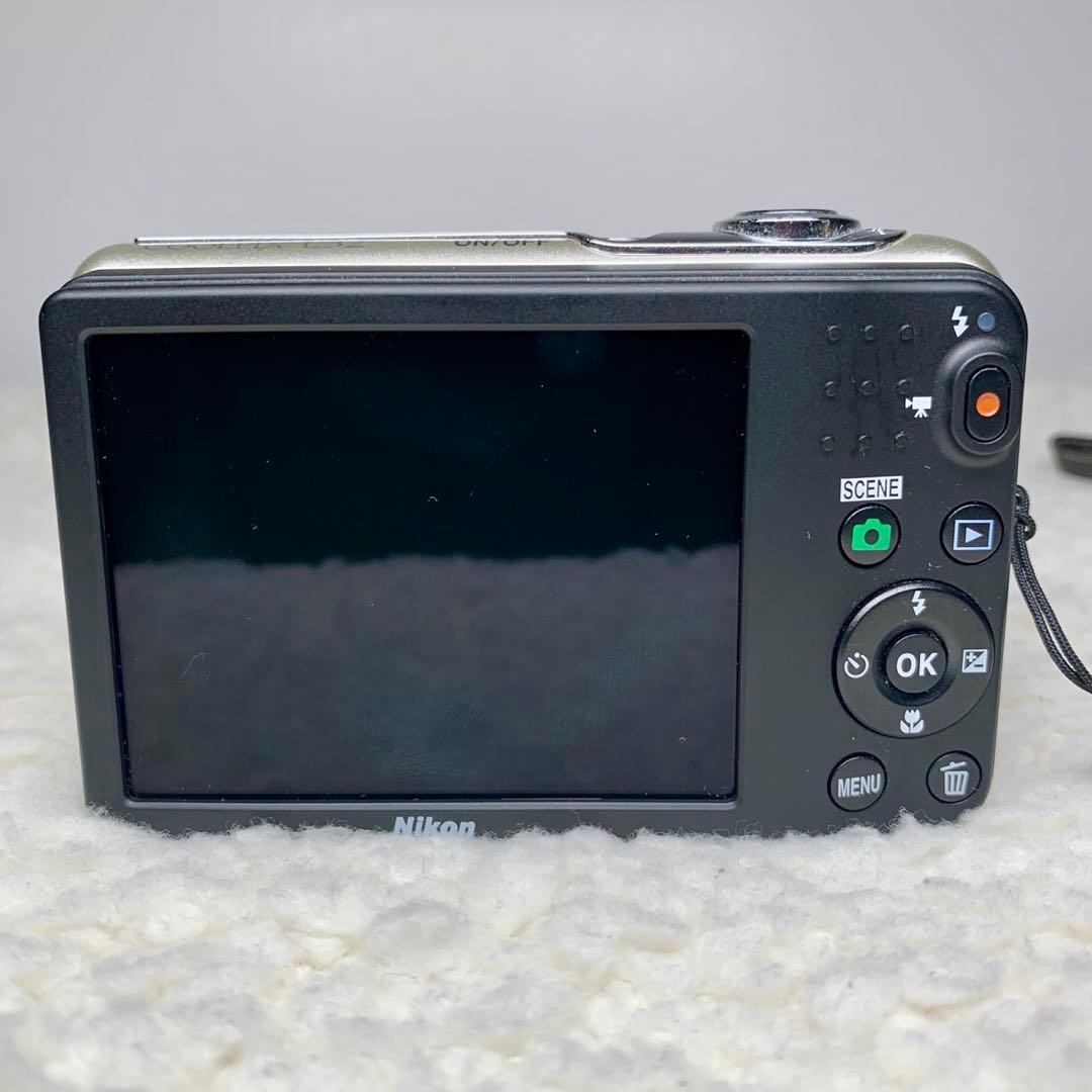 【美品】Nikon Coolpix L32 シルバー （元箱取説SDカード付き）