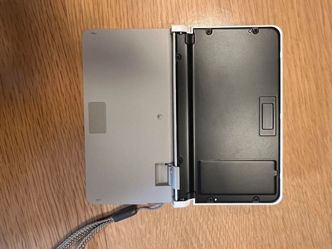 極美品CASIO EXILIM EX-ZR50 白 自撮り Wi-Fi デジカメ