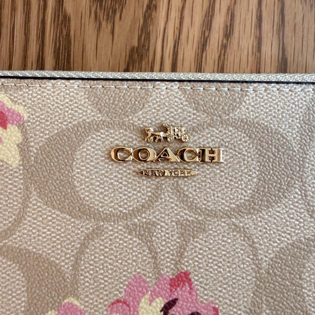 新品✨ COACH コーチ 長財布 ウォレット 花柄