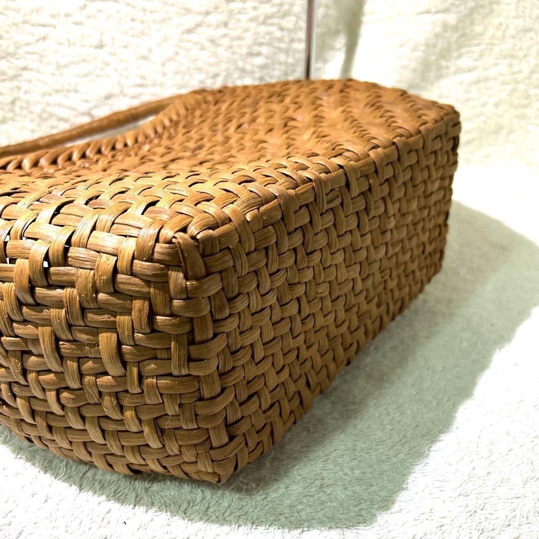 山葡萄　やまぶどう　カゴバック　籠バック　 天然素材　可愛い