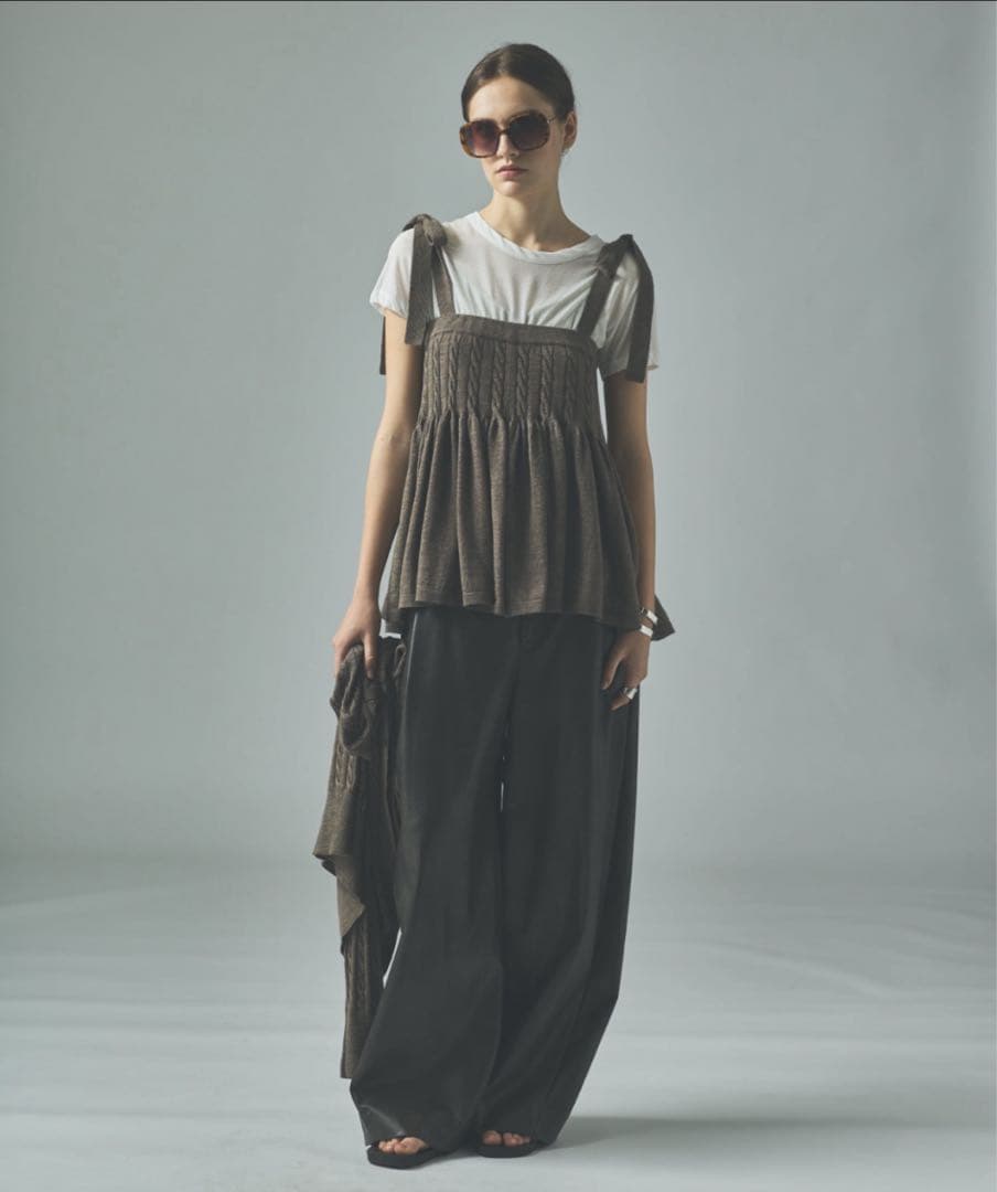 【新品・完売品】カレンソロジー/ヴィンテージフェイクレザーパンツ 36