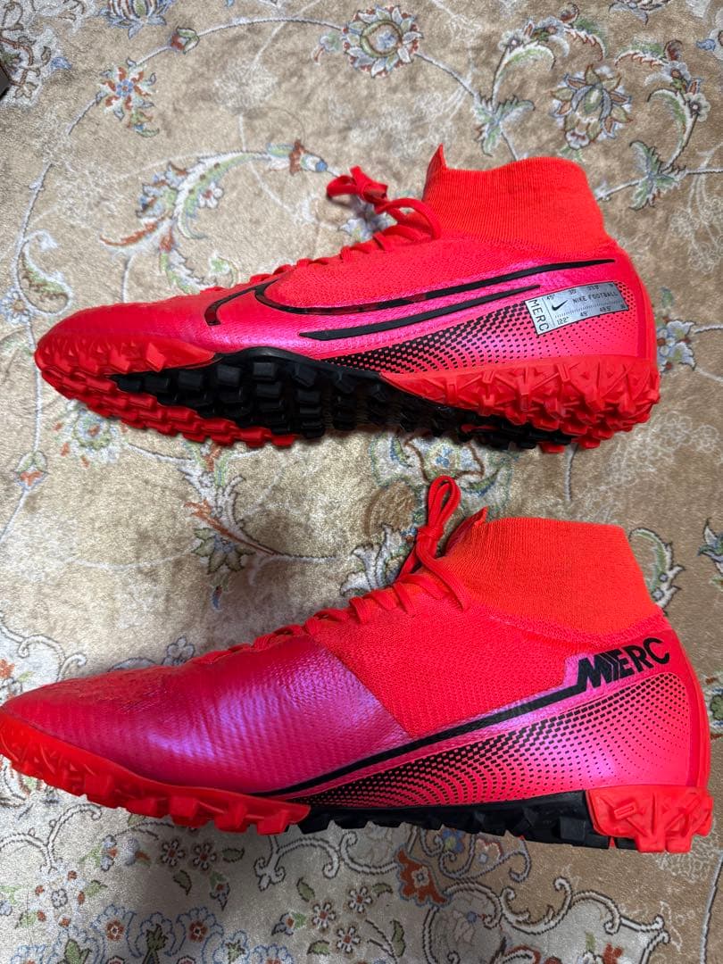 （レア物美品）ナイキマーキュリアルスーパーフライ7エリート