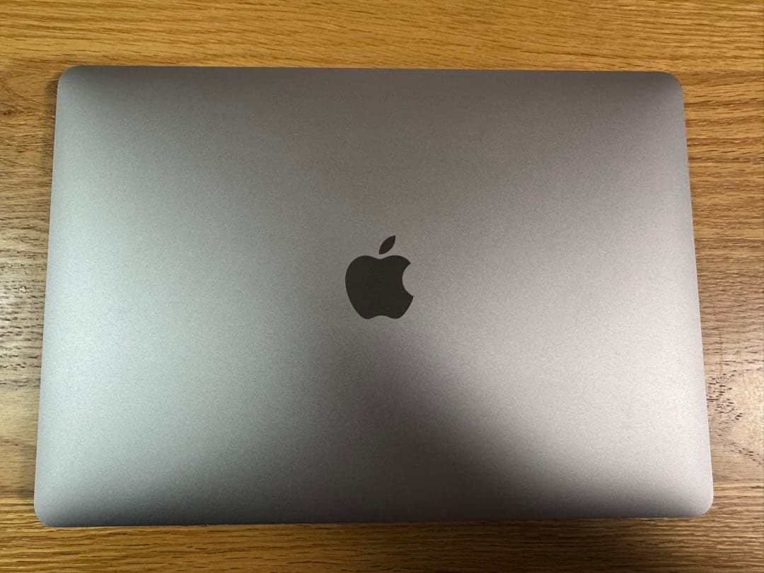 Apple MacBook Air 2019 13インチ スペースグレー