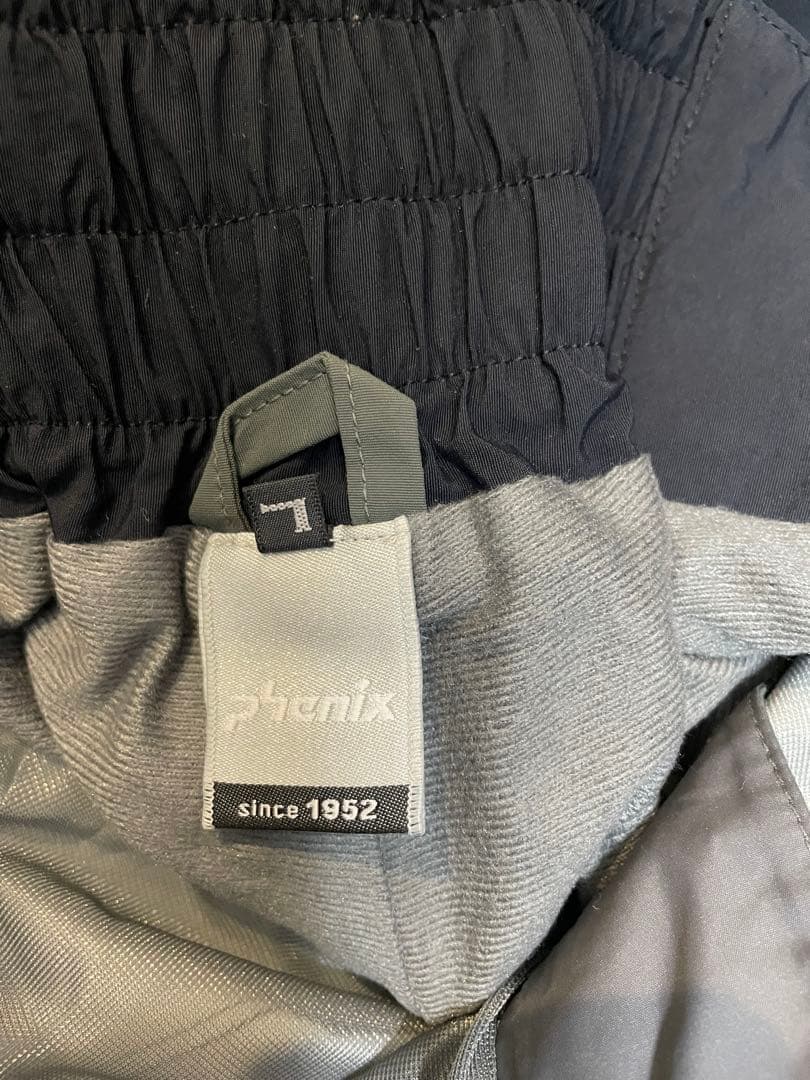 phoenix スキーウェア