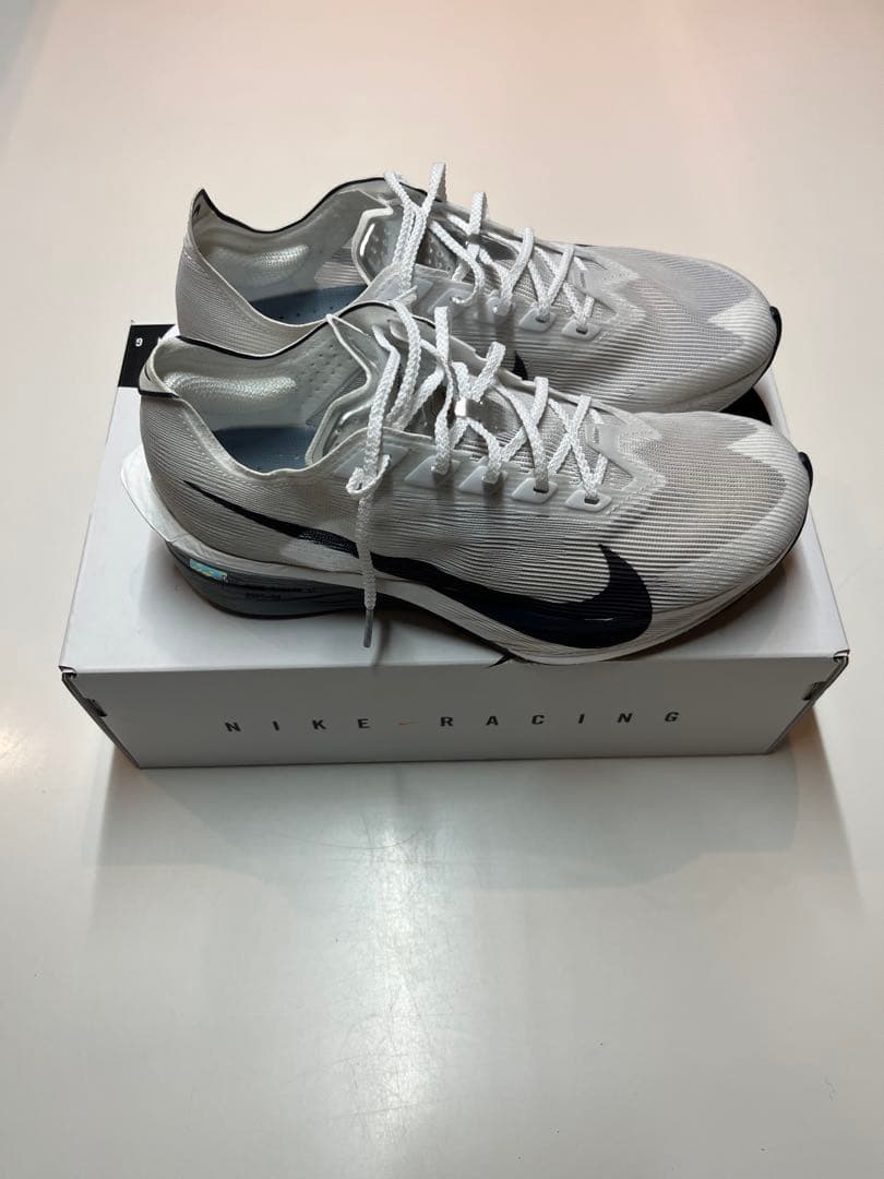 Nike Racing ランニングシューズ ホワイト