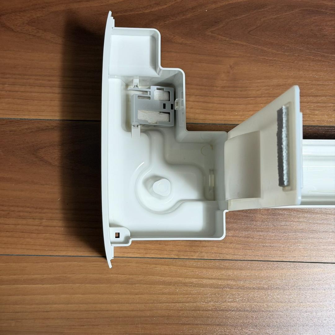 空気清浄機・イオン発生器 SHARP KI-RX70-W