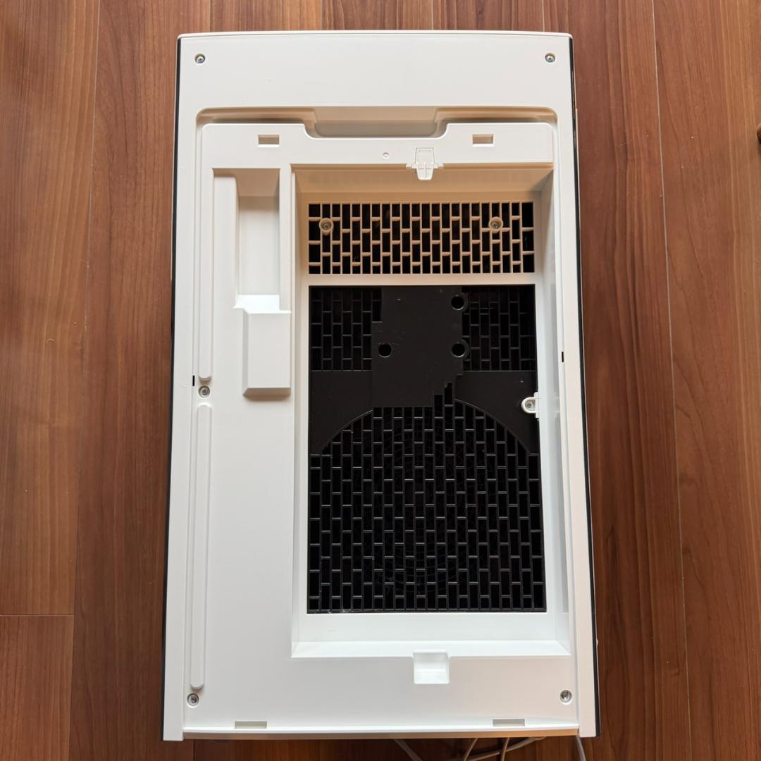 空気清浄機・イオン発生器 SHARP KI-RX70-W