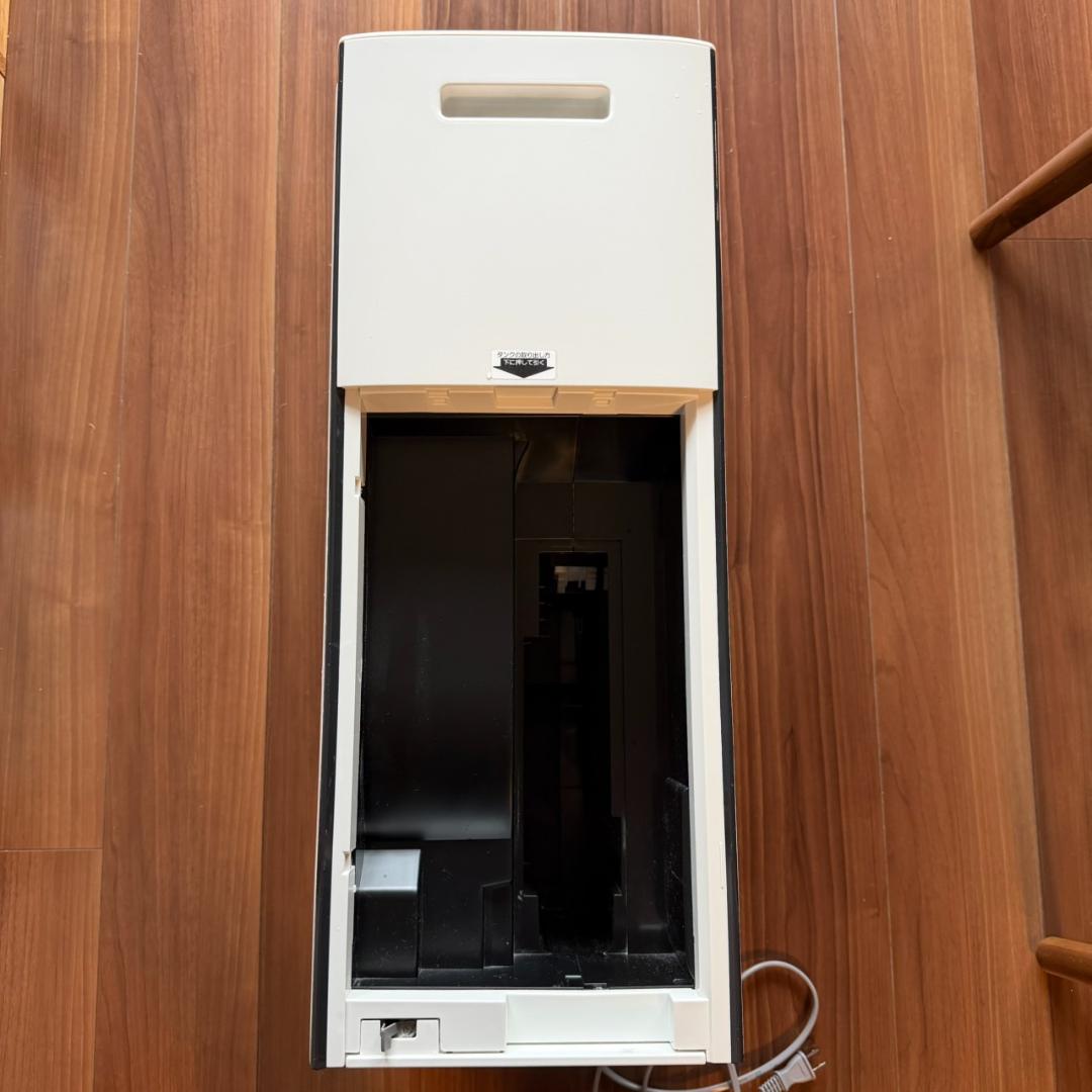 空気清浄機・イオン発生器 SHARP KI-RX70-W