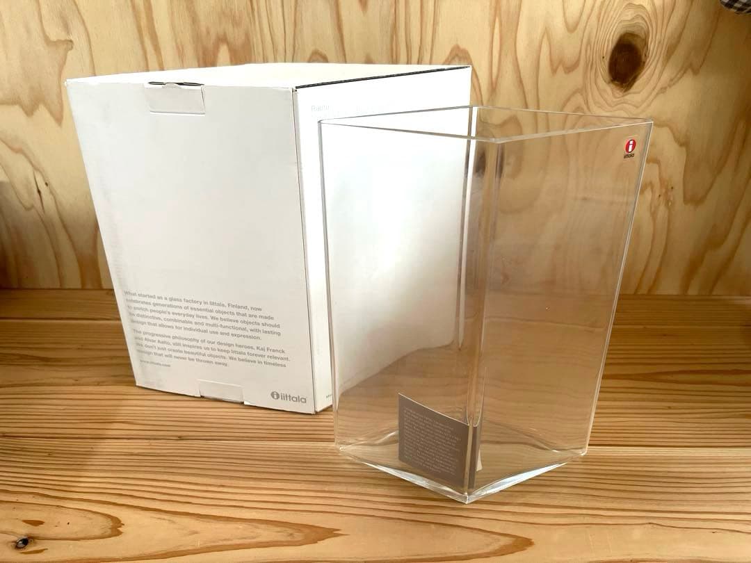 イッタラ  ルーツ ruutu クリア　フラワーベース