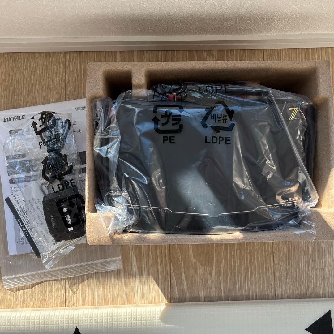 〔美品〕BUFFALO Wi-Fi 7 9300 WXR9300BE6P