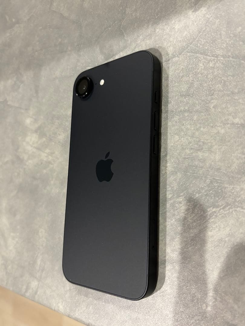 NS Apple iPhone 16eブラック 本体