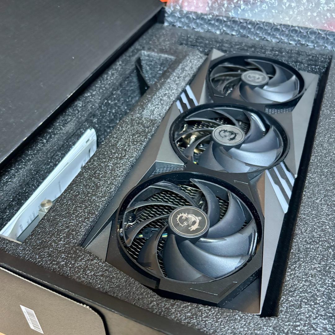 グラフィックボード・グラボ・ビデオカード shoMSI GeForce RTX 4090 Gaming X TRIO