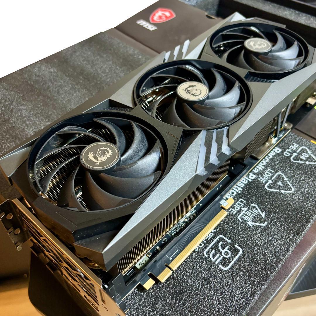 グラフィックボード・グラボ・ビデオカード shoMSI GeForce RTX 4090 Gaming X TRIO