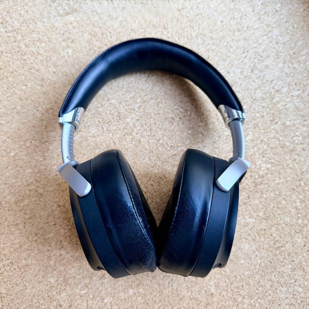 ハイレゾ音源対応のSONY製有線ヘッドホン「MDR-Z7」