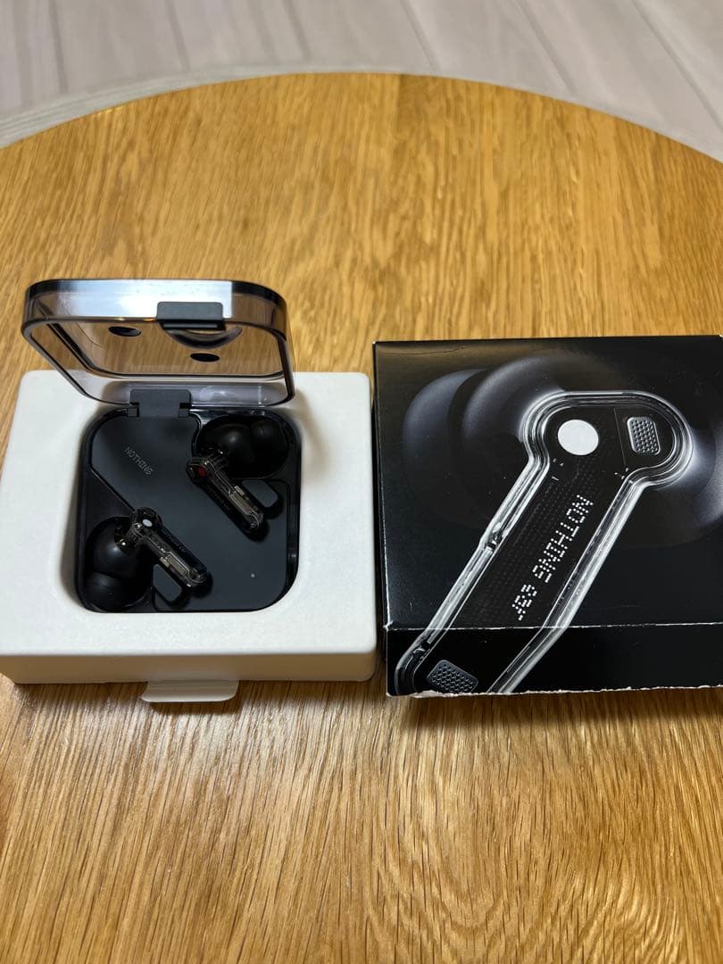Nothingワイヤレスイヤホン NOTHING Ear B171第3世代 美品
