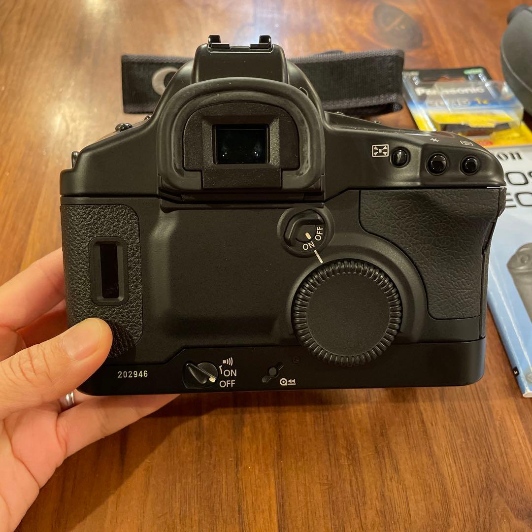 Canon キャノン　eos1v EOS-1v フィルムカメラ