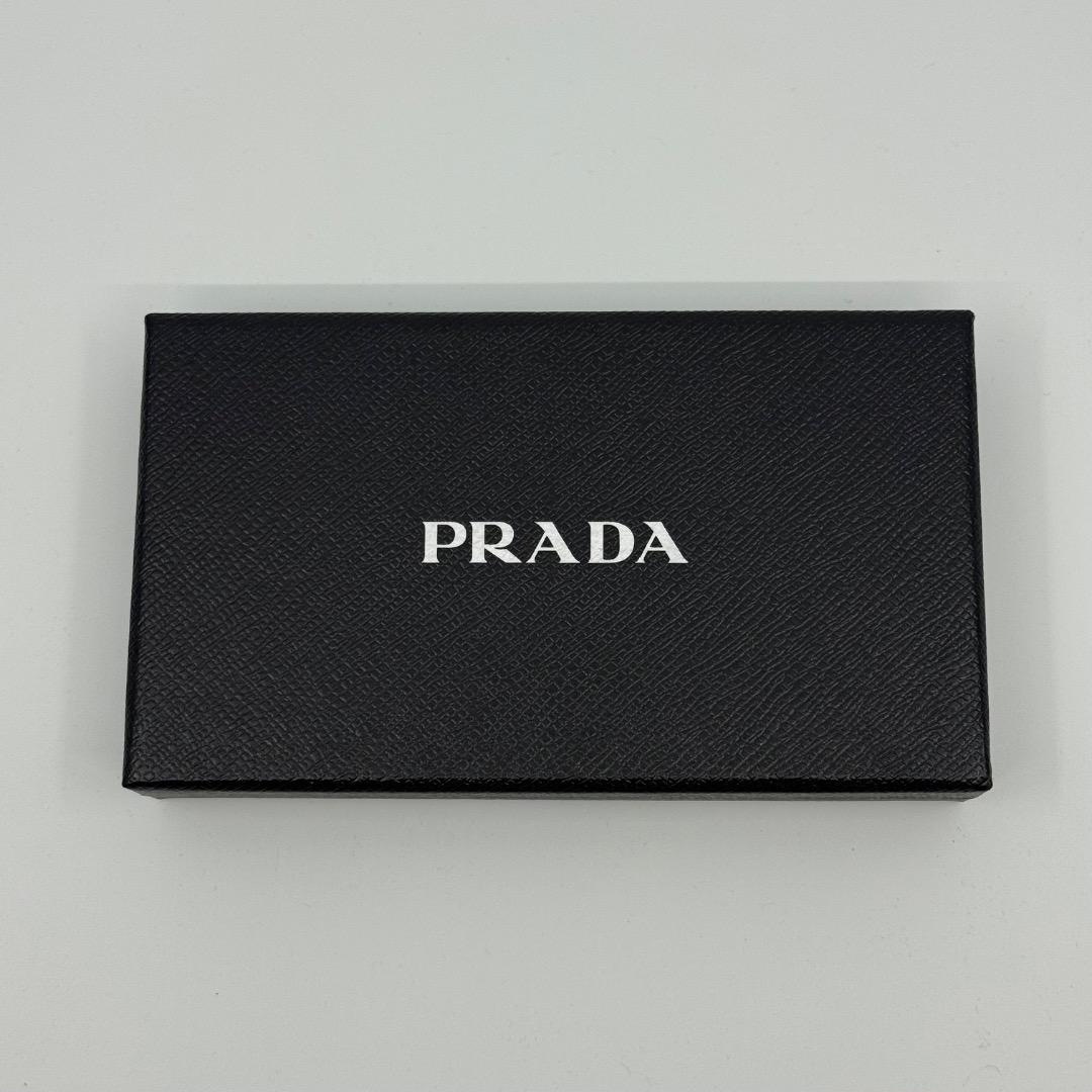 PRADA プラダ iPhoneケース 13Pro Max ロゴ ファー