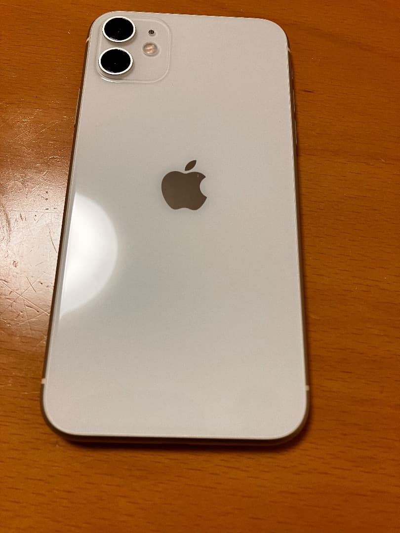 【画面割れ無し】【SIMロック解除済】iPhone 11 128GB