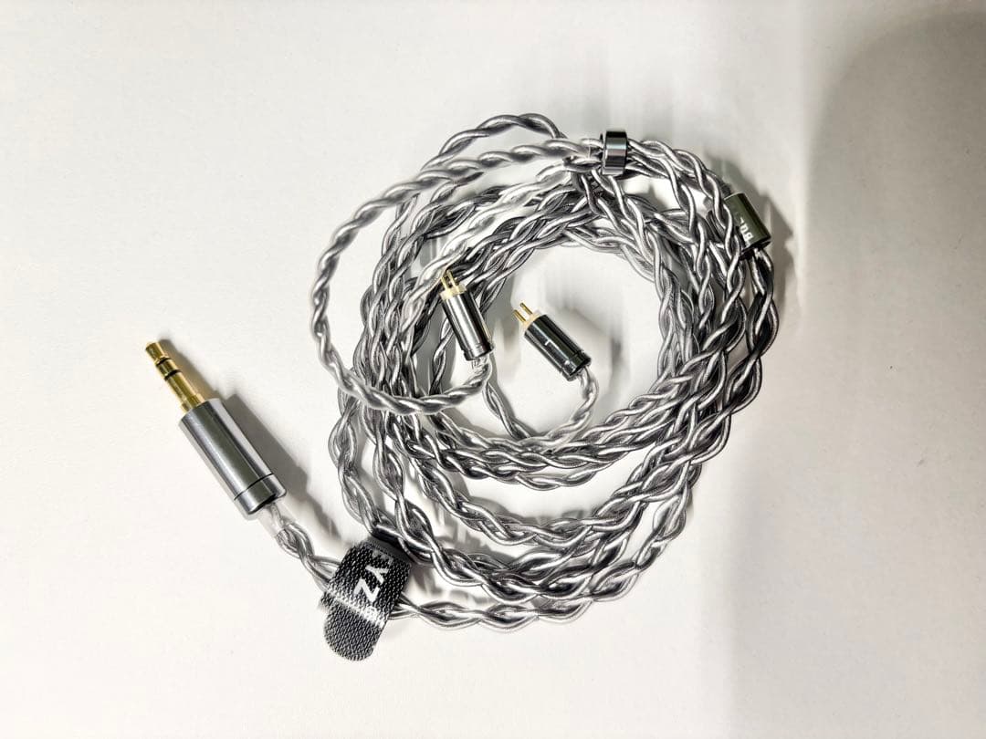 BQEYZ WINTER Ultra 有線イヤホン イヤーピース別途3種類付属