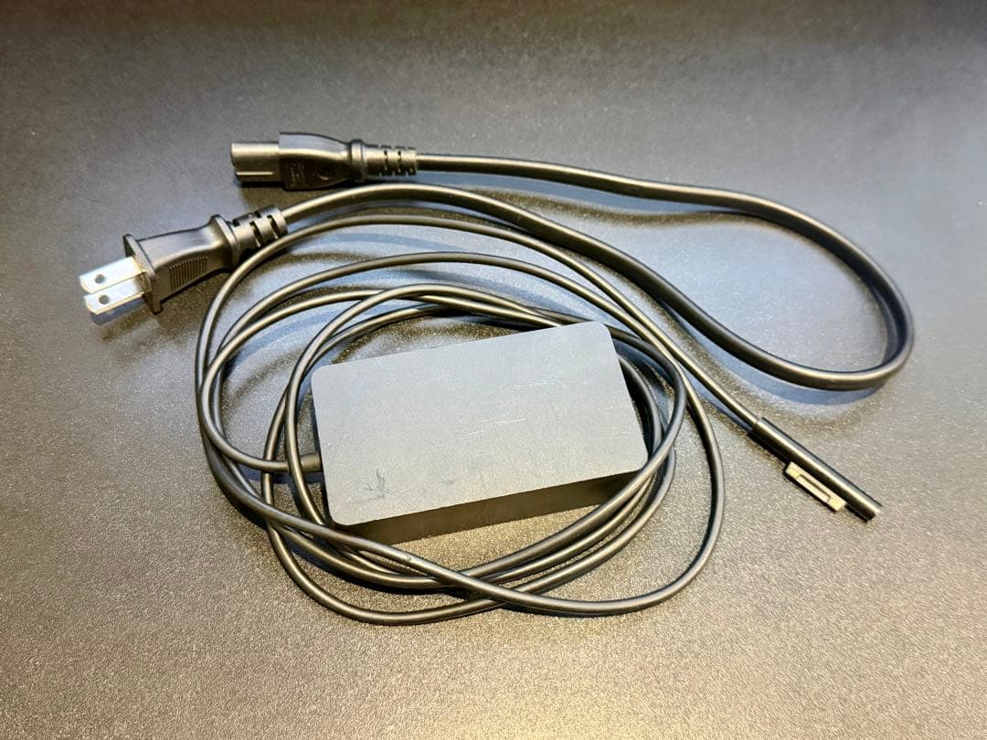 【付属品多数】Surface Pro6 メモリ16GB SSD512GB