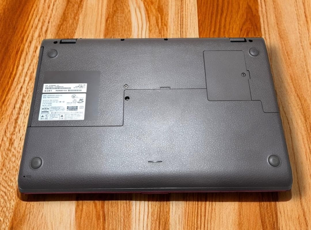 【保証付】富士通 Fujitsu AH53/C2 レッド Core i7 8GB