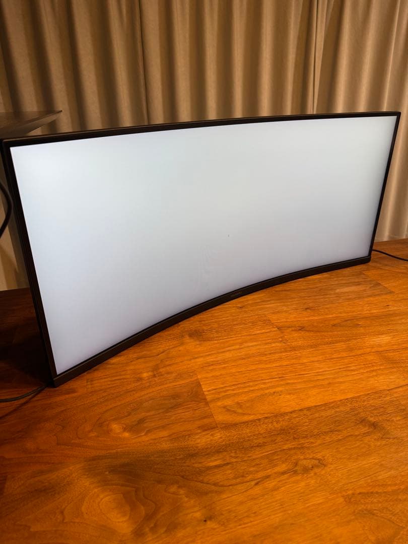 HUAWEI MateView GT サウンドバーモデル　曲面34インチ