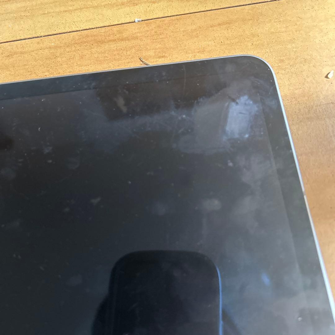 ジャンク！部品取り用Apple iPad Pro 第４世代　2TBスペースグレー