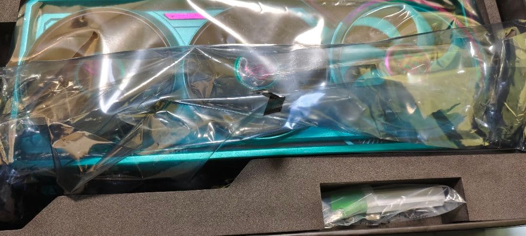 グラフィックボード・グラボ・ビデオカード ROG ASTRAL HATSUNE MIKU EDITION RTX 5080